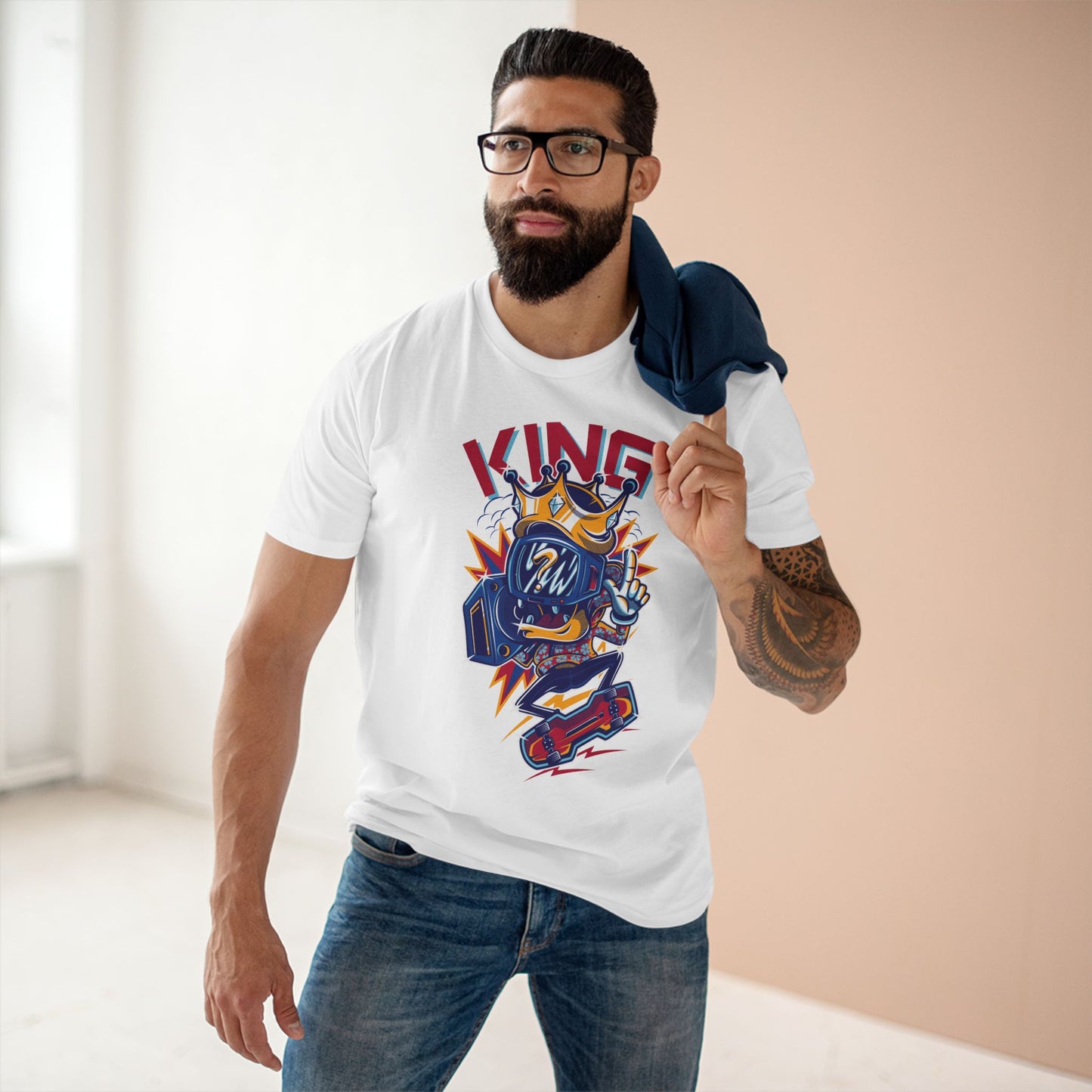 King Skateboarder Graphic Tee — Retro Streetwear Skateboard T-Shirt