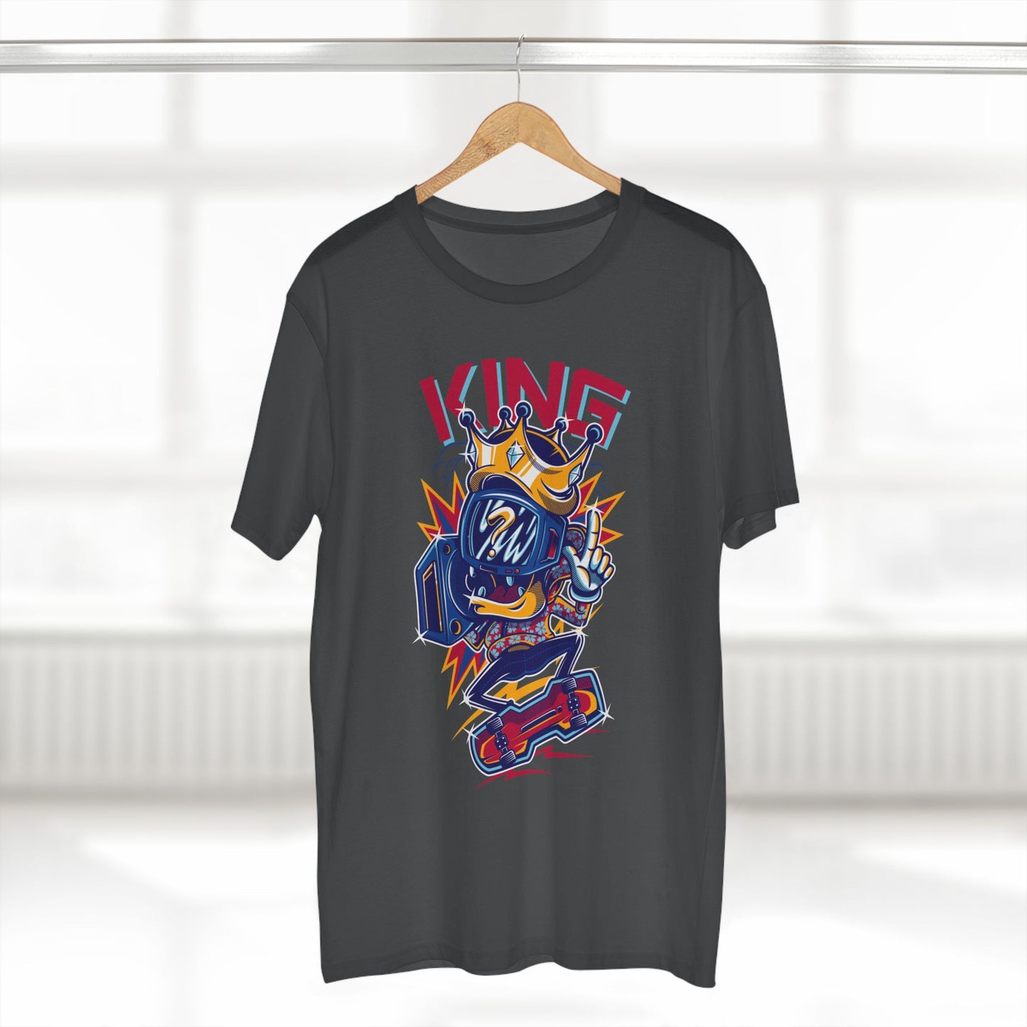 King Skateboarder Graphic Tee — Retro Streetwear Skateboard T-Shirt
