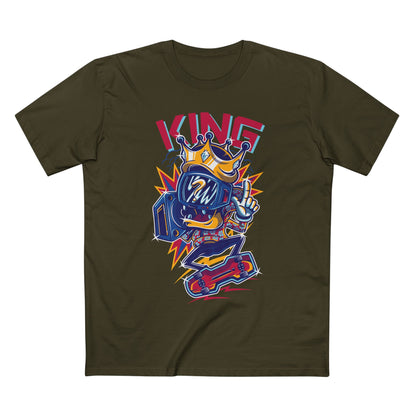 King Skateboarder Graphic Tee — Retro Streetwear Skateboard T-Shirt